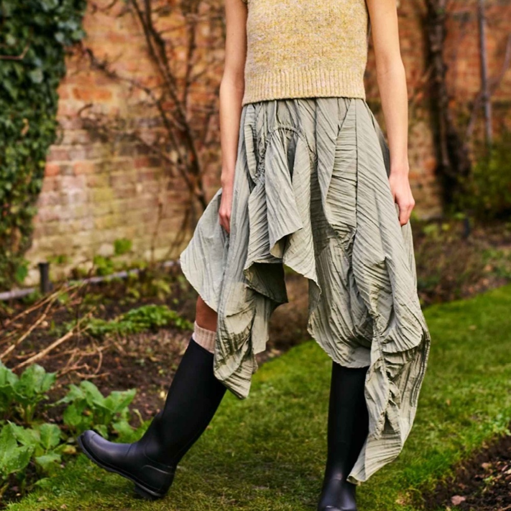 Mini Dress with High Low Skirt Elasticized in Sage Crinkle